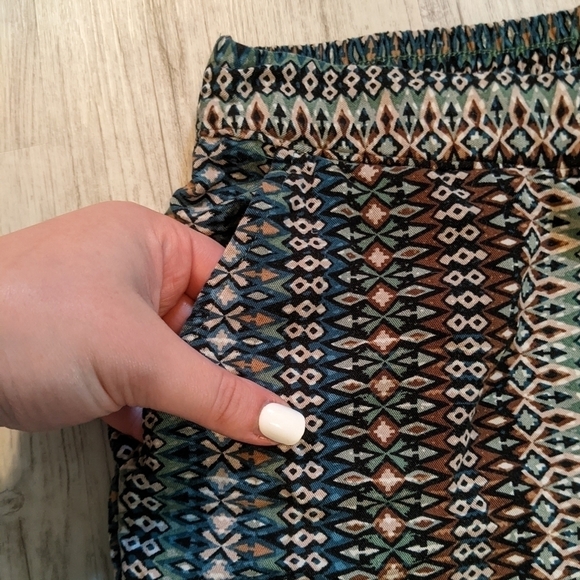 Like-New Bohemian Jessica Simpson Geometric Print Stretchy Pants Size S‎ - Picture 5 of 6